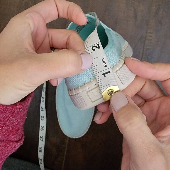 NEW UGG Delu Slip On Mule Womens 9.5 Canvas Sneaker Casual Travel Comfort - Picture 8 of 10